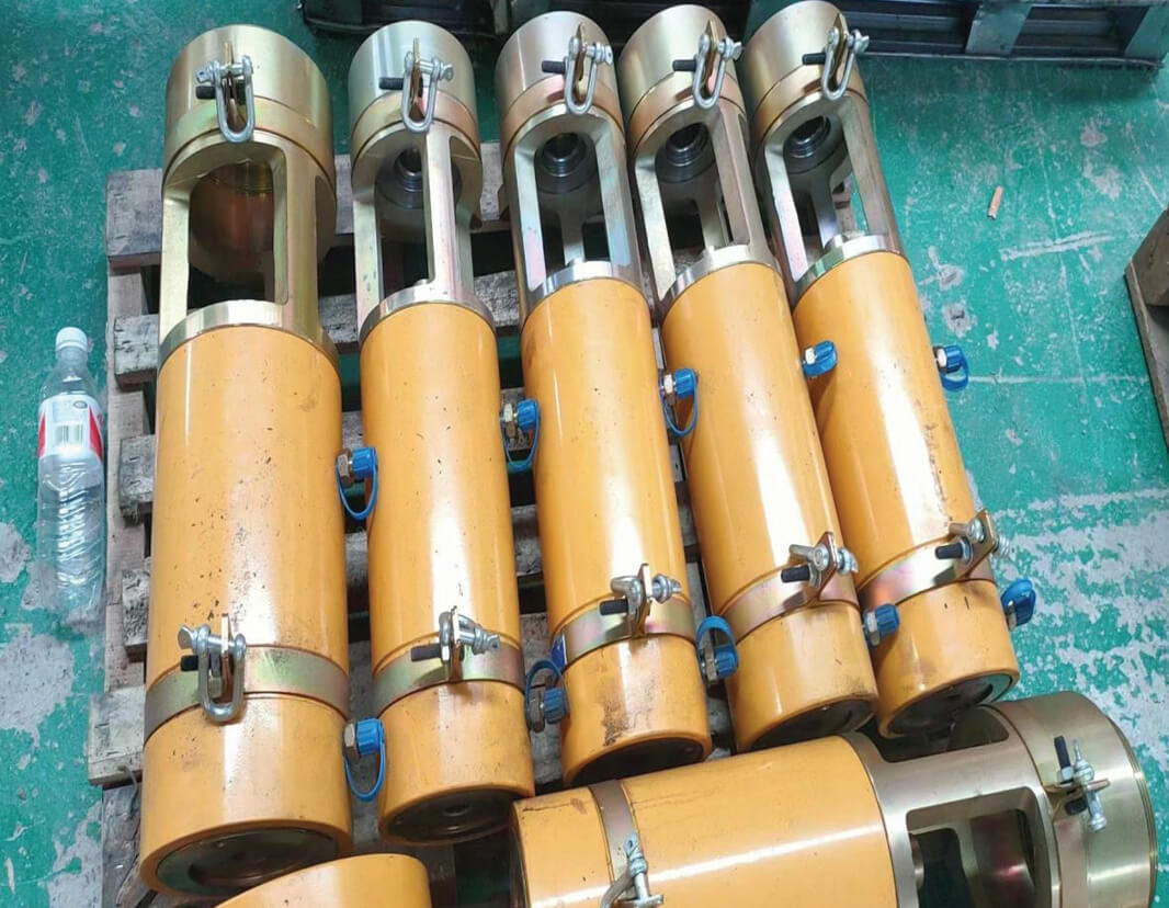 Thiết bị căng kéo dự ứng lực