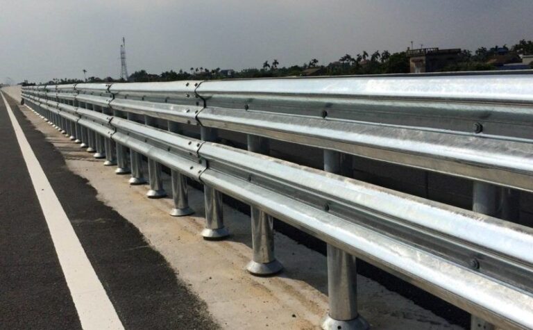 Lan can, hộ lan tôn sóng, ống gang thoát nước